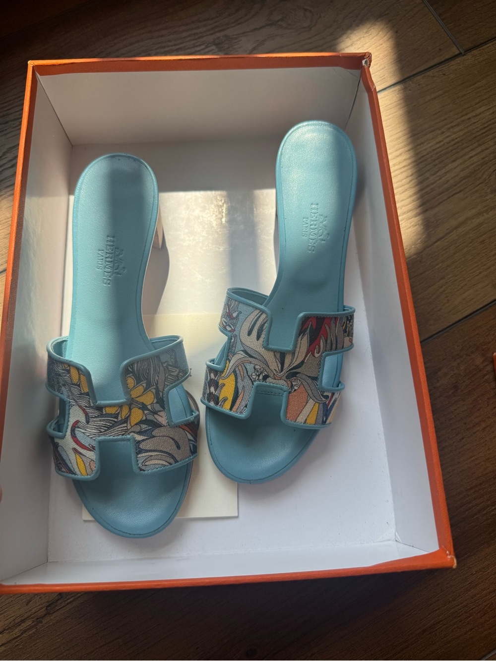 Hermes sandals 35